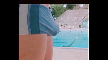 Pauzudo in swimming trunks at the club pool