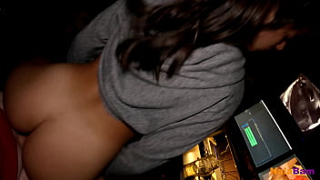 Amateur model behind the scenes