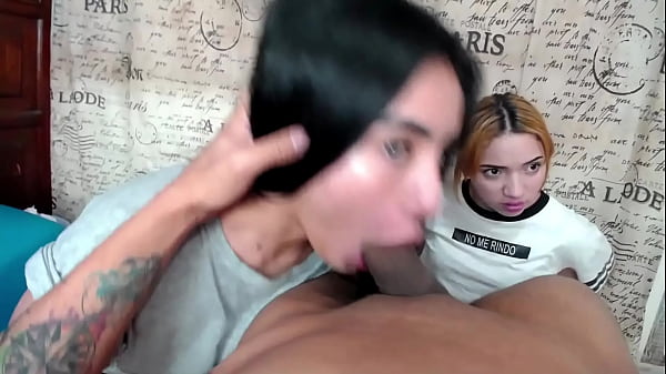 Lesbian friends have a threesome with their friend - blowjobs