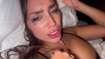 Sisi Rose Opens Wide for Spit & Cum & Rough