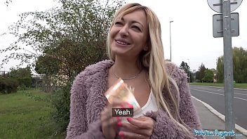 Public Agent Lola Shine gets her tight pussy fucked in