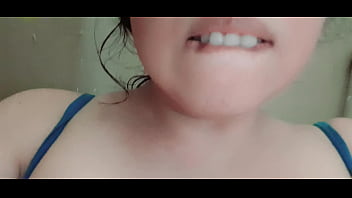 HORNY STEPMOM TOUCHES HERSELF AND MASTURBATE, NEEDS COCK AND PUSSY