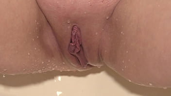 Mature pussy shaving close-up. ASMR.