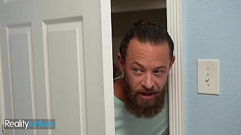 (Brad Newman) Fucks And Fills His GF&rsquo;s (Alyx Star) Pussy