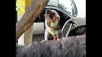 Lovers fucking in the middle of the street